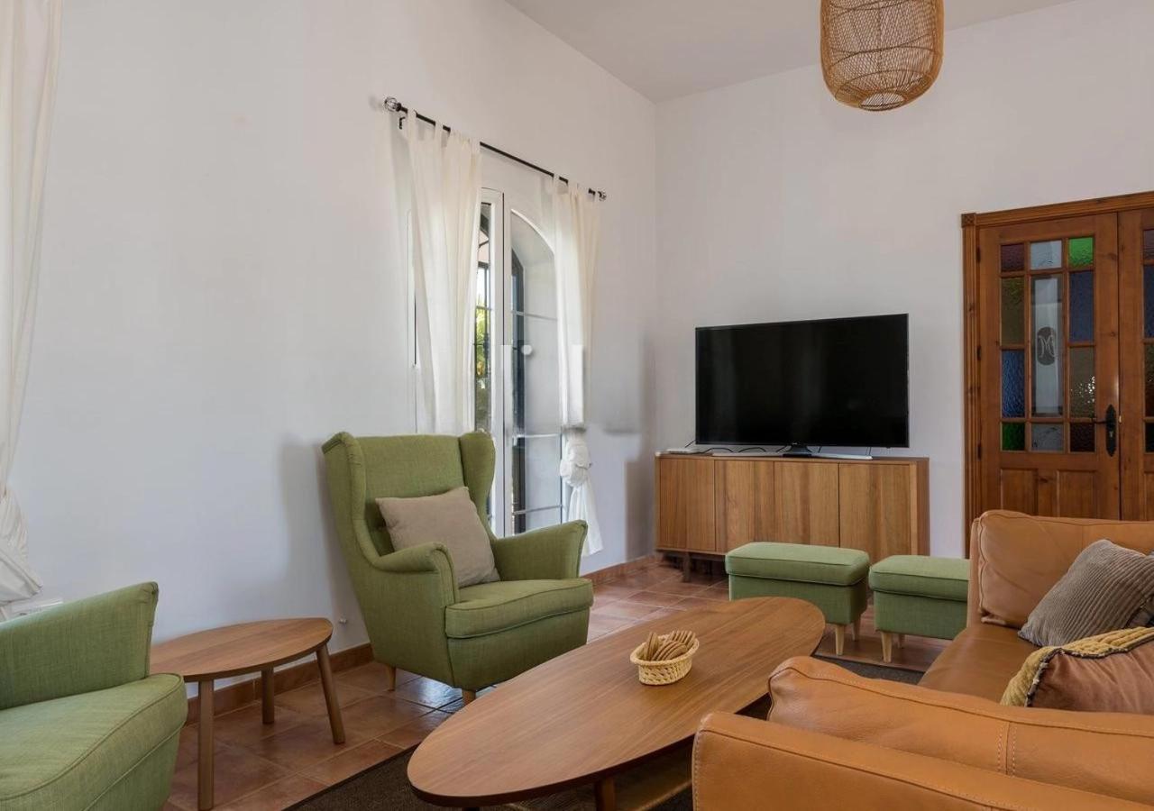 Spacious Villa With Exceptional Views In Malaga Casarabonela Kültér fotó