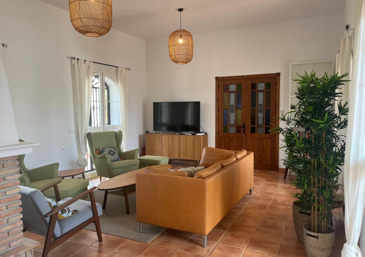 Spacious Villa With Exceptional Views In Malaga Casarabonela Kültér fotó